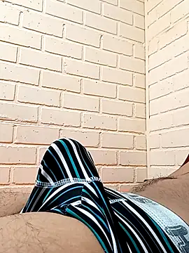 Snapshot of _NAUJ chatting on 22, 4, 2026 NAUJ online show from 22, 4, 2026