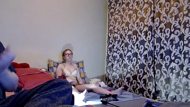 yunis32 online show from 13, 2, 2025