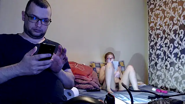 yunis32 online show from 25, 2, 2025