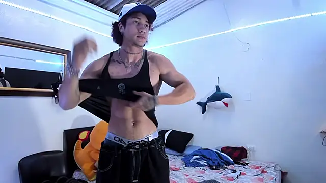 Snapshot of Bull__fit chatting on 9, 5, 2026 Bull fit online show from 9, 5, 2026