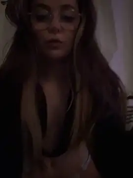 sugxrfox online show from 17, 12, 2025