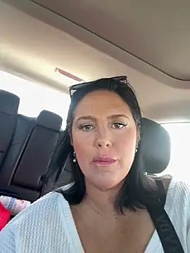 Miabelle2233 online show from 15, 12, 2025