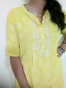 Snapshot of Kavya79 chatting on 16, 12, 2025 Kavya79 online show from 16, 12, 2025