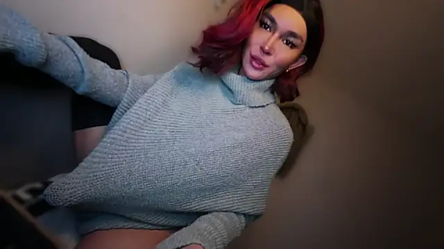 Snapshot of mxshemale_ladyboy chatting on 1, 12, 2025 mxshemale ladyboy online show from 1, 12, 2025