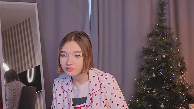 Leyla crsh online show from 17, 12, 2025