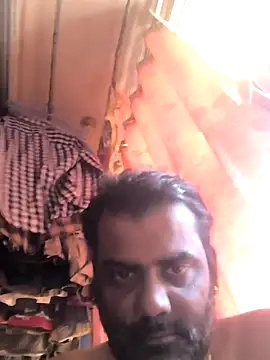 Snapshot of RoyallyYoursBaby chatting on 18, 12, 2025 RoyallyYoursBaby online show from 18, 12, 2025