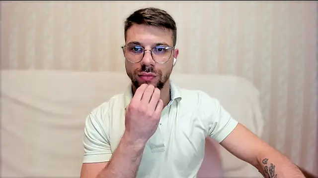 Tony Wolf online show from 13, 4, 2026