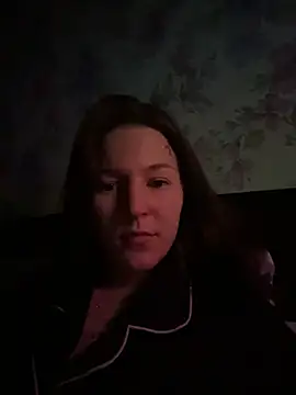 Snapshot of SofiaLav chatting on 17, 12, 2025 SofiaLav online show from 17, 12, 2025