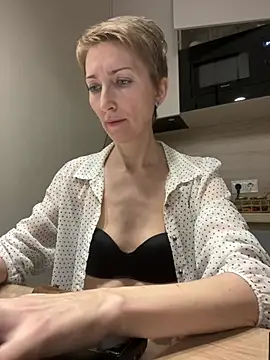 Sensual Flower online show from 2, 2, 2026