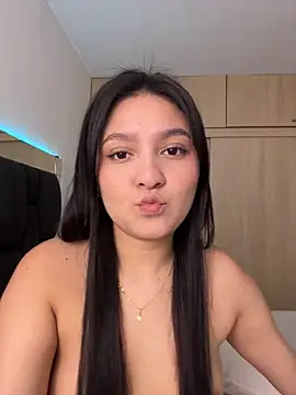 Camila sanchez25 online show from 15, 7, 2026