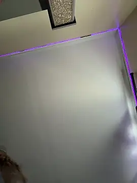 daddydarkskindikk online show from 5, 3, 2026