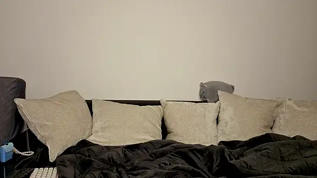 Snapshot of jessica_burnxxx chatting on 16, 12, 2025 jessica burnxxx online show from 16, 12, 2025