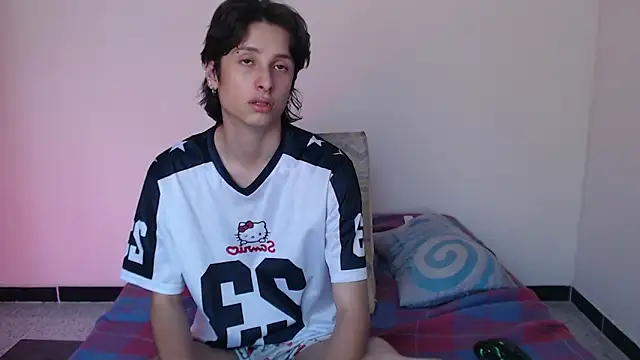 Snapshot of cirosky_elchicopolla chatting on 7, 2, 2026 cirosky elchicopolla online show from 7, 2, 2026