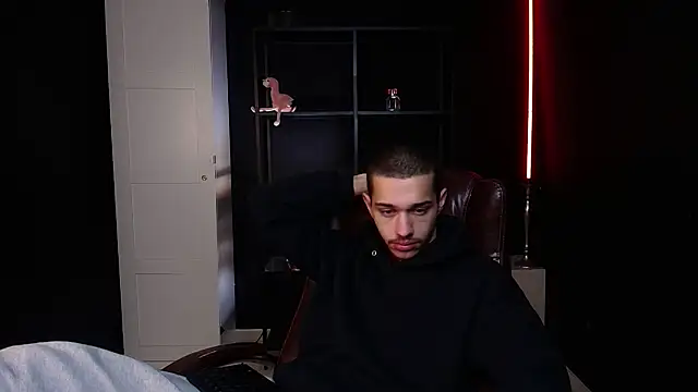 Snapshot of KaydenDrew chatting on 10, 2, 2026 KaydenDrew online show from 10, 2, 2026