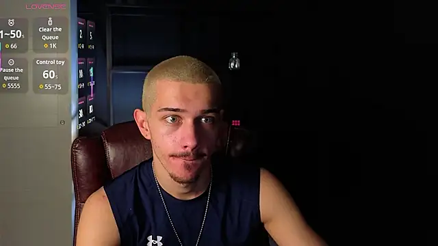 Snapshot of KaydenDrew chatting on 28, 3, 2026 KaydenDrew online show from 28, 3, 2026