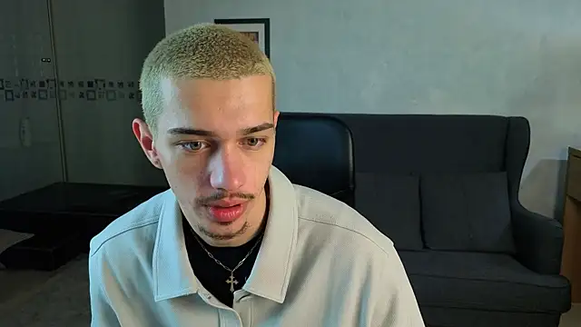 Snapshot of KaydenDrew chatting on 3, 4, 2026 KaydenDrew online show from 3, 4, 2026