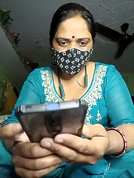 DIRTY-MOMS online show from 6, 3, 2026