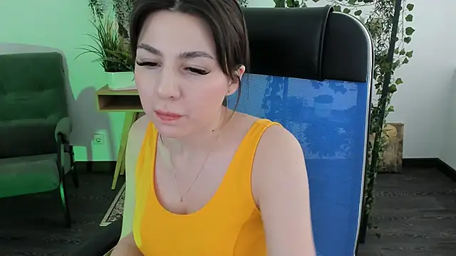 Snapshot of DiRosie chatting on 2, 3, 2026 DiRosie online show from 2, 3, 2026