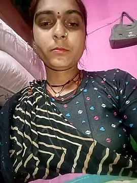 Snapshot of Bandna_sharma chatting on 16, 12, 2025 Bandna sharma online show from 16, 12, 2025