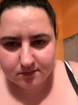 Snapshot of LOVE_LIEBE chatting on 17, 12, 2025 LOVE LIEBE online show from 17, 12, 2025