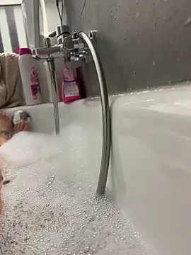 Snapshot of Klarry69 chatting on 29, 3, 2026 Klarry69 online show from 29, 3, 2026