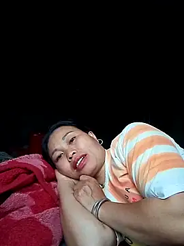 Snapshot of Maikha08 chatting on 8, 5, 2026 Maikha08 online show from 8, 5, 2026