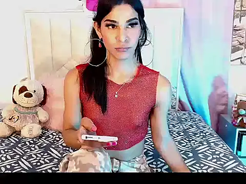 Snapshot of titania1502 chatting on 20, 12, 2025 titania1502 online show from 20, 12, 2025