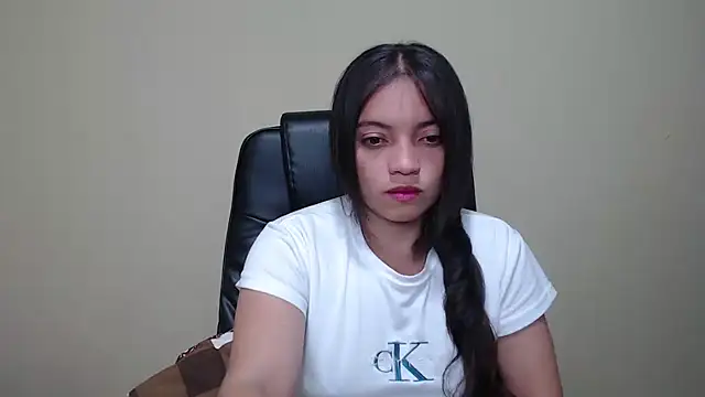 Snapshot of smith_celeste chatting on 21, 12, 2024 smith celeste online show from 21, 12, 2024