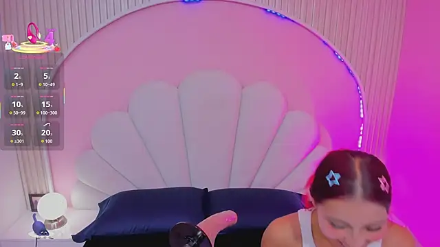 Snapshot of Ary__cherry chatting on 8, 1, 2026 Ary cherry online show from 8, 1, 2026