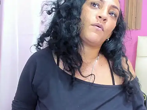 Bianca slut1 online show from 18, 12, 2025