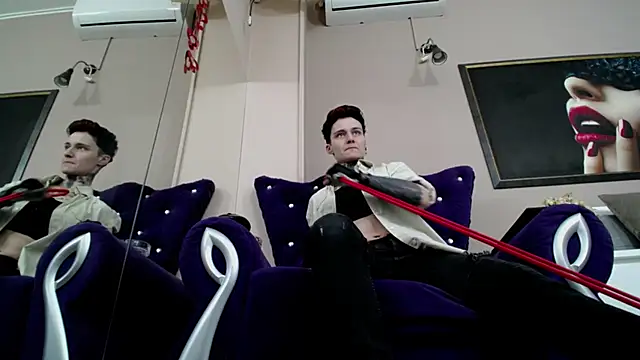 Snapshot of KennyXSX chatting on 6, 3, 2026 KennyXSX online show from 6, 3, 2026