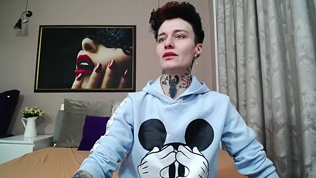 Snapshot of KennyXSX chatting on 12, 4, 2026 KennyXSX online show from 12, 4, 2026