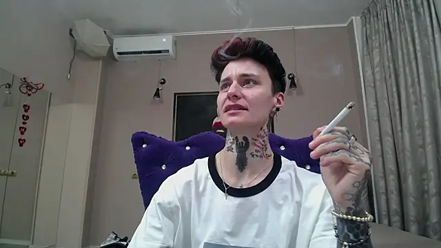 Snapshot of KennyXSX chatting on 20, 4, 2026 KennyXSX online show from 20, 4, 2026
