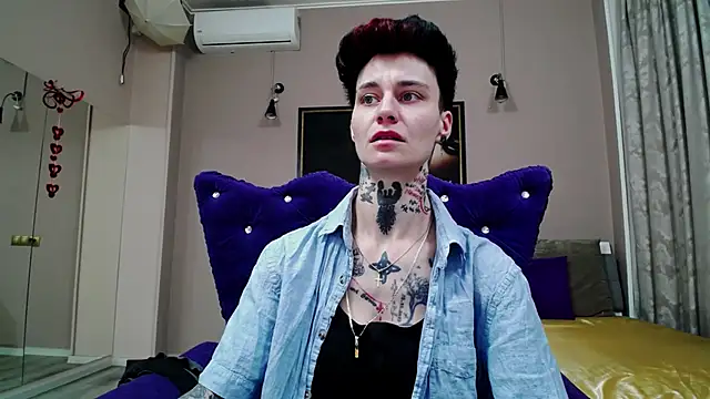 Snapshot of KennyXSX chatting on 13, 5, 2026 KennyXSX online show from 13, 5, 2026
