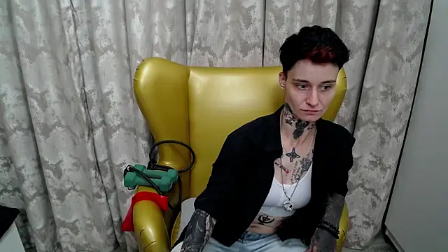 Snapshot of KennyXSX chatting on 13, 7, 2026 KennyXSX online show from 13, 7, 2026