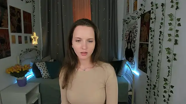 Snapshot of Ariadna_Shy chatting on 2, 2, 2025 Ariadna Shy online show from 2, 2, 2025