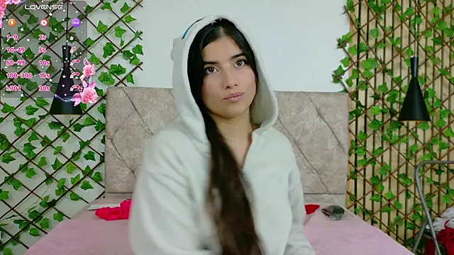 Snapshot of Georgia_Candy chatting on 16, 4, 2026 Georgia Candy online show from 16, 4, 2026