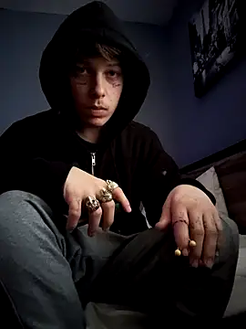 Snapshot of boolboy27 chatting on 20, 3, 2026 boolboy27 online show from 20, 3, 2026