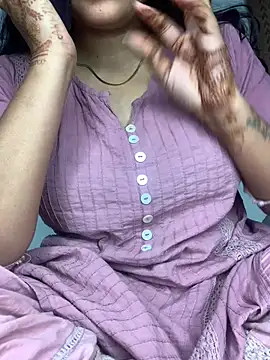 Snapshot of missmisha01 chatting on 8, 2, 2026 missmisha01 online show from 8, 2, 2026