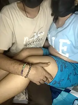 Snapshot of farhana_bebs chatting on 7, 1, 2026 farhana bebs online show from 7, 1, 2026