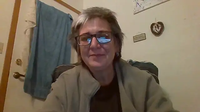 becky1111 online show from 4, 5, 2026