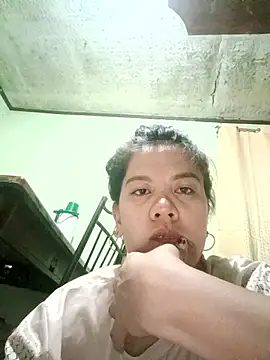 Snapshot of annawet chatting on 15, 5, 2026 annawet online show from 15, 5, 2026