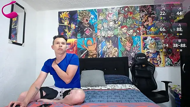Snapshot of Golden_Boysx chatting on 17, 5, 2026 Golden Boysx online show from 17, 5, 2026