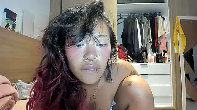 heavenngirlyy444 online show from 30, 4, 2026