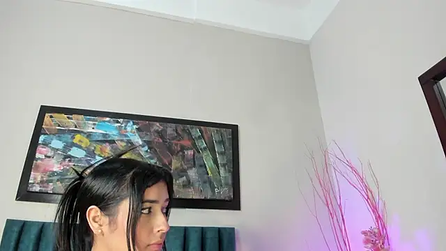 GahiaBelucci online show from 12, 3, 2026