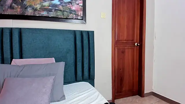 GahiaBelucci online show from 27, 3, 2026