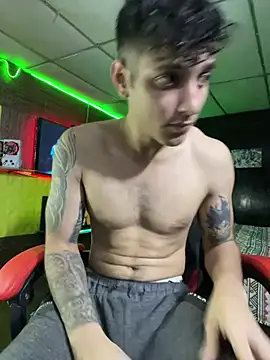 JustynAle2025 online show from 3, 3, 2026