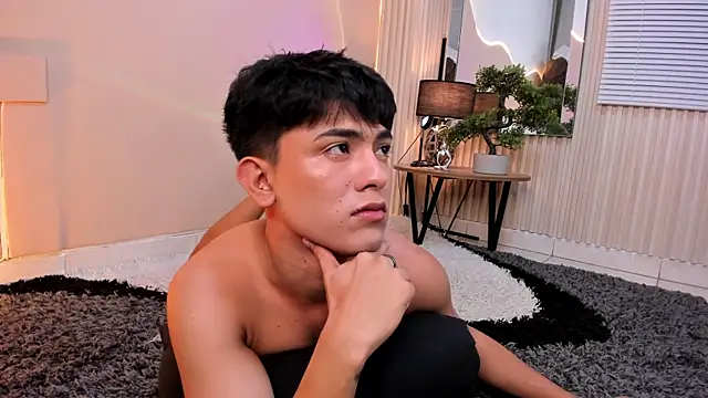 Thristan Leones online show from 8, 3, 2026