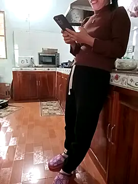 Sweet-Berryy online show from 11, 2, 2026