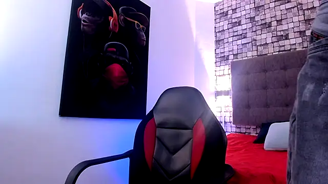 Snapshot of Zonn_1_ chatting on 18, 12, 2025 Zonn 1 online show from 18, 12, 2025